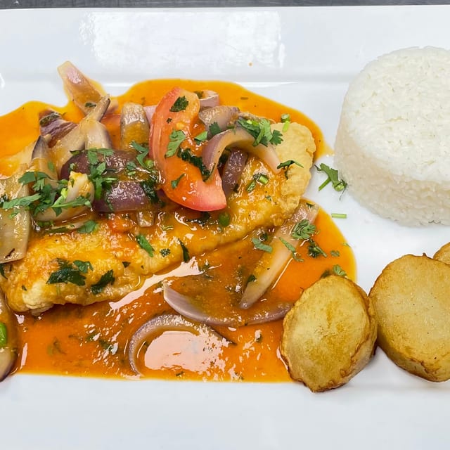 Pescado a la Chorrillana.