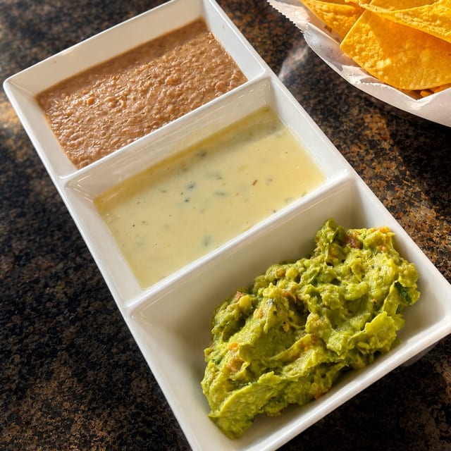 Trio Dip.