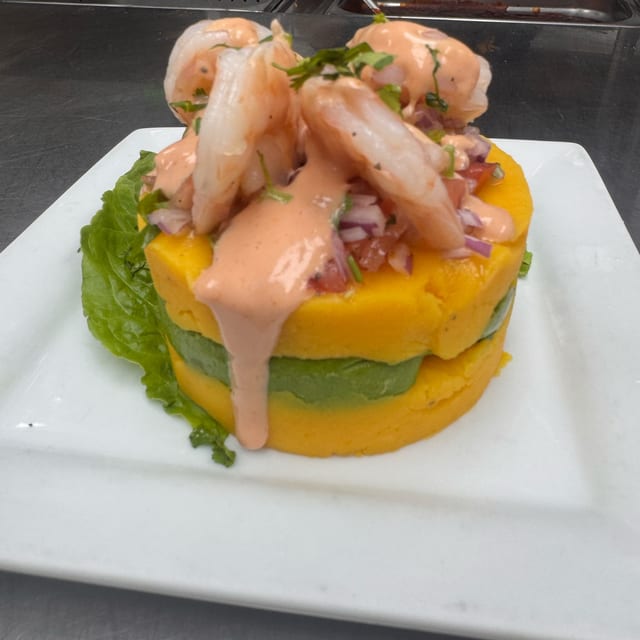Causa de Camarones.